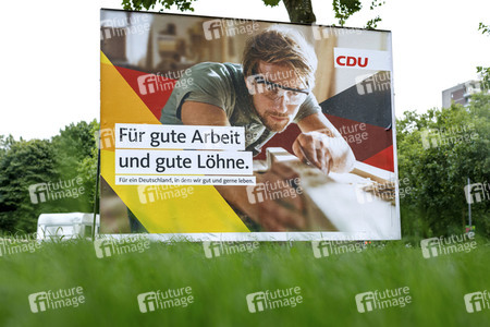Bundestagswahlkampf-Plakate in Köln