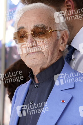 Charles Aznavour erhält einen Stern auf dem Hollywood Walk of Fame in Los Angeles