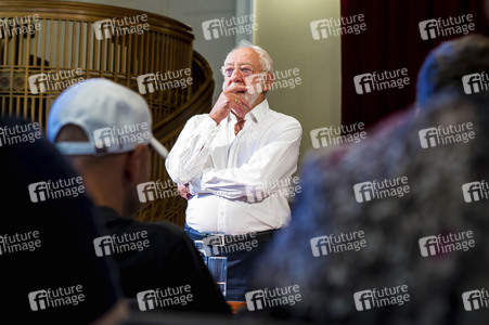 Jahres-Pressekonferenz im Schlosspark Theater in Berlin