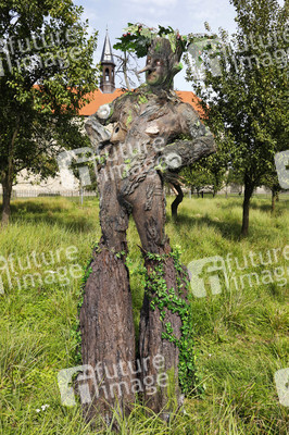 GEEK ART: Baumwesen / Tree-Being Bodypainting