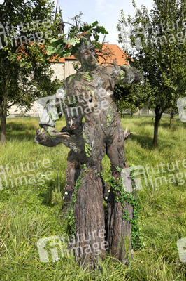 GEEK ART: Baumwesen / Tree-Beings Bodypainting