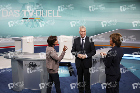 Fototermin 'Das TV-Duell: Merkel - Schulz' in Berlin