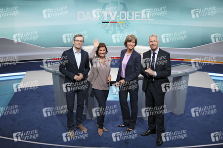 Fototermin 'Das TV-Duell: Merkel - Schulz' in Berlin