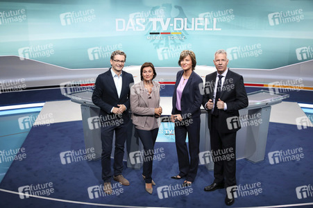 Fototermin 'Das TV-Duell: Merkel - Schulz' in Berlin