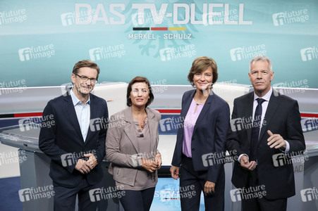 Fototermin 'Das TV-Duell: Merkel - Schulz' in Berlin