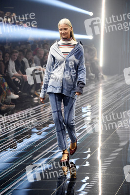 Zalando Fashion Show auf der Modemesse Bread & Butter 2017 in Berlin