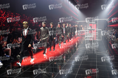 Hugo Fashion Show auf der Bread & Butter 2017 in Berlin