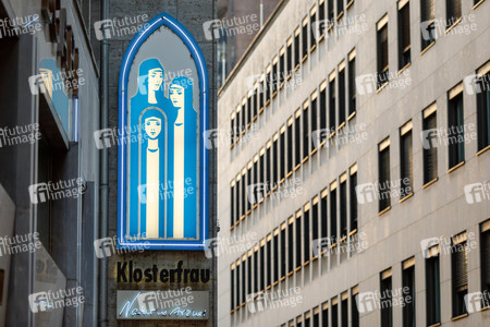 Symbolfoto Klosterfrau