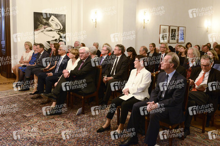 Gesprächsrunde in der Villa Hammerschmidt in Bonn