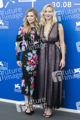 'Mother!' Photocall, 74. Internationale Filmfestspiele von Venedig