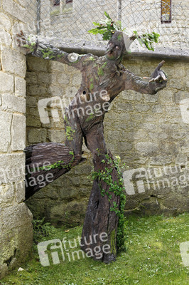 GEEK ART: Baumwesen / Tree-Being Bodypainting