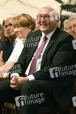 Gesprächsrunde in der Villa Hammerschmidt in Bonn