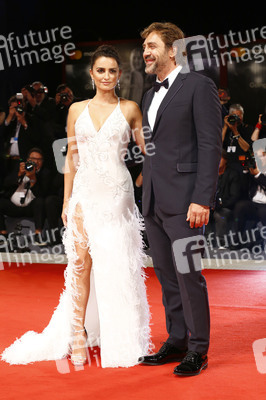 'Loving Pablo' Premiere, 74. Internationale Filmfestspiele von Venedig