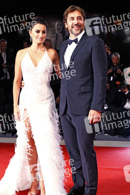 'Loving Pablo' Premiere, 74. Internationale Filmfestspiele von Venedig