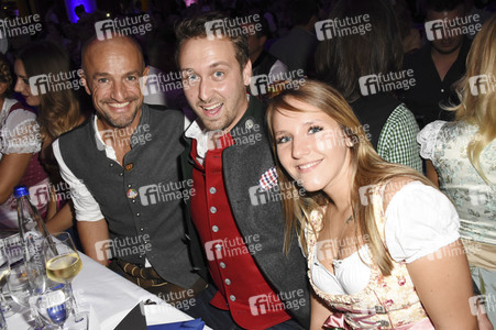 Angermaier Trachten Nacht 2017 in München