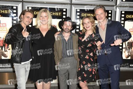 Filmpremiere 'Das schaffen wir schon' in Berlin
