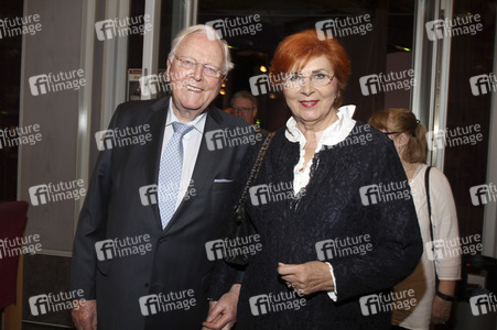 Premiere 'Als ob es regnen würde' in Hamburg