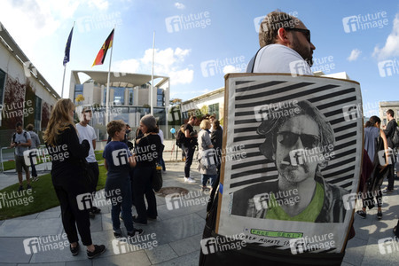 Demonstration für die Freilassung von Deniz Yücel in Berlin