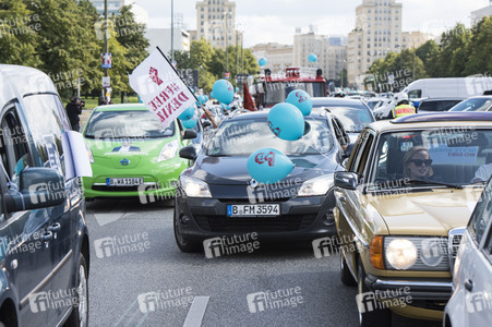 Demonstration für die Freilassung von Deniz Yücel in Berlin