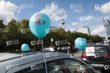 Demonstration für die Freilassung von Deniz Yücel in Berlin