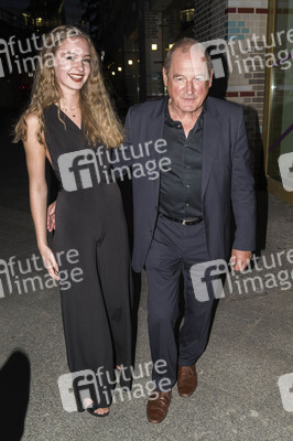 Filmpremiere 'Das Löwenmädchen' in Berlin