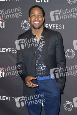 Serienscreening 'Me, Myself and I', 11. Paleyfest Fall TV Previews in Beverly Hills