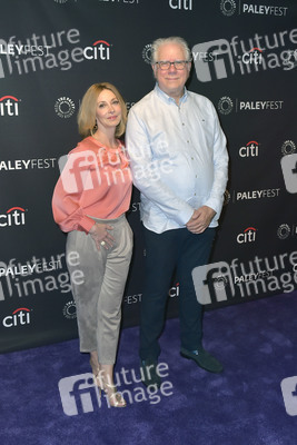 Serienscreening 'Me, Myself and I', 11. Paleyfest Fall TV Previews in Beverly Hills