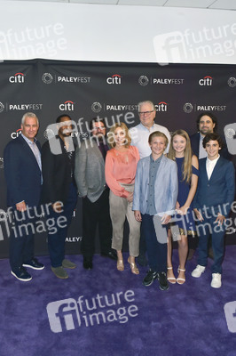 Serienscreening 'Me, Myself and I', 11. Paleyfest Fall TV Previews in Beverly Hills