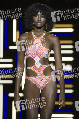 Dolores Cortes Fashion Show auf der Mercedes-Benz Fashion Week Madrid SS 2018