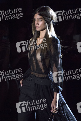 Malne Fashion Show auf der Mercedes-Benz Fashion Week Madrid SS 2018
