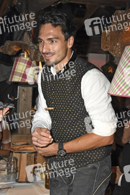 Oktoberfest 2017 Eröffnungsabend in der Käfer Wiesn-Schänke in München