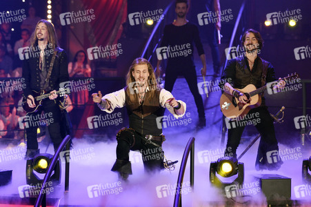 TV-Show 'Dirndl! Fertig! Los! Die Oktoberfestshow 2017' in München