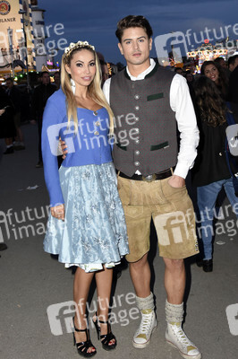 Almauftrieb beim Oktoberfest 2017 in München