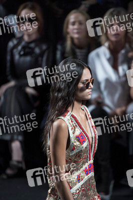 Custo Barcelona Fashion Show auf der Mercedes-Benz Fashion Week Madrid SS 2018
