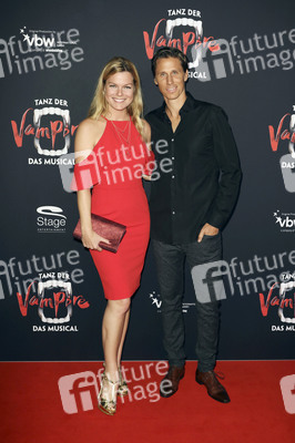 Musicalpremiere 'Tanz der Vampire' in Hamburg