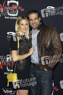 Musicalpremiere 'Tanz der Vampire' in Hamburg