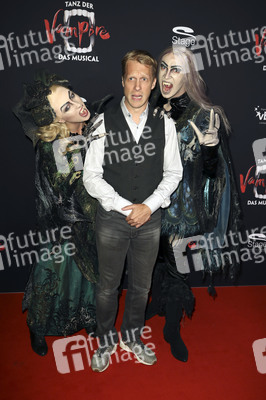Musicalpremiere 'Tanz der Vampire' in Hamburg
