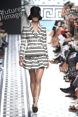 Jorge Vazquez Fashion Show auf der Mercedes-Benz Fashion Week Madrid SS 2018