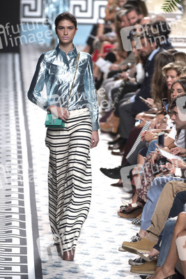 Jorge Vazquez Fashion Show auf der Mercedes-Benz Fashion Week Madrid SS 2018