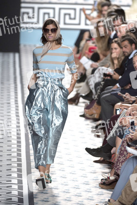 Jorge Vazquez Fashion Show auf der Mercedes-Benz Fashion Week Madrid SS 2018