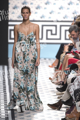 Jorge Vazquez Fashion Show auf der Mercedes-Benz Fashion Week Madrid SS 2018