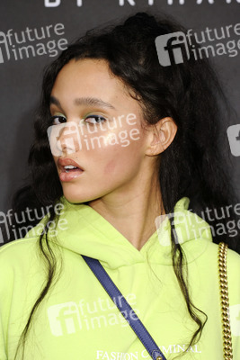 Präsentation der Beauty-Kollektion 'Fenty Beauty by Rihanna' in London