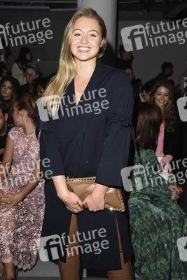 Bora Aksu Fashion Show auf der London Fashion Week SS18