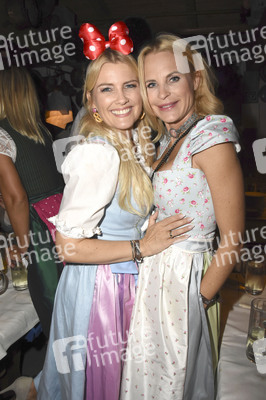 Blond Wiesn beim Oktoberfest 2017 in München