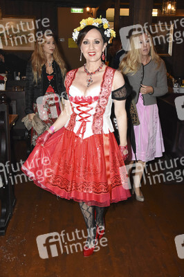 2. Charity Lunch zugunsten von 'Frohes Herz e.V.' beim Oktoberfest 2017 in München