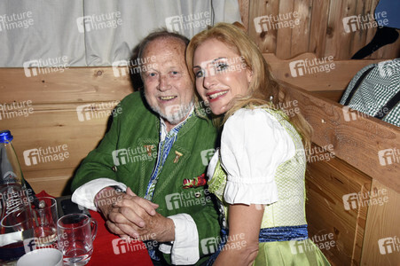 Radio Gong 96,3 Wiesn Treff beim Oktoberfest 2017 in München