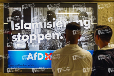Bundestagswahlkampf-Plakate in Köln