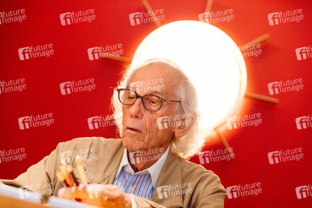 Autogrammstunde von Christo in Köln