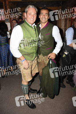 In der Käfer Wiesn-Schänke auf dem Oktoberfest 2017 in München