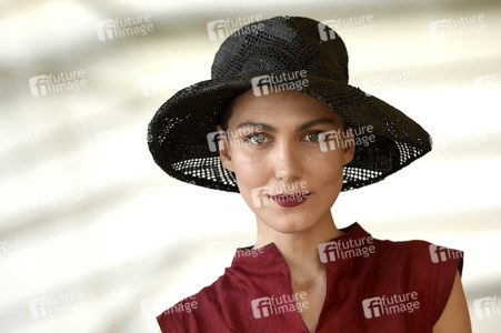 Exklusives Photoshooting mit Soho Rezanejad, San Sebastian Film Festival 2017